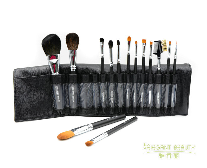 化妝刷套裝中的刷子如何適應(yīng)不同的化妝品類型？